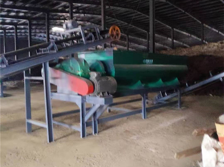 �p�S����C