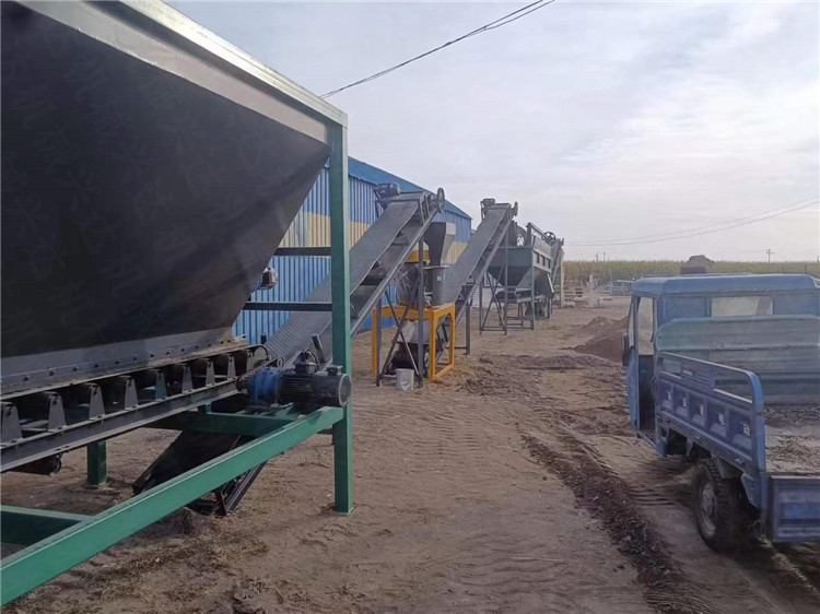 ���ֿ͑���һ�l��a(ch��n)1�f(w��n)���ۄ��ЙC(j��)�����a(ch��n)�����b�{(di��o)ԇ�\(y��n)�ЬF(xi��n)��(ch��ng)