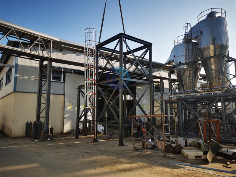 滾筒式有機肥烘干機安裝現(xiàn)場